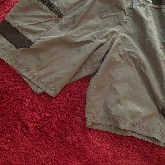 Speedo black and grey swim shorts - Picture 3 of 13